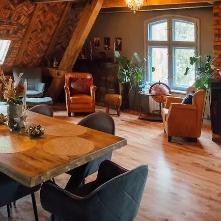 Filharmonia Retreat Old Town شقة غدانسك