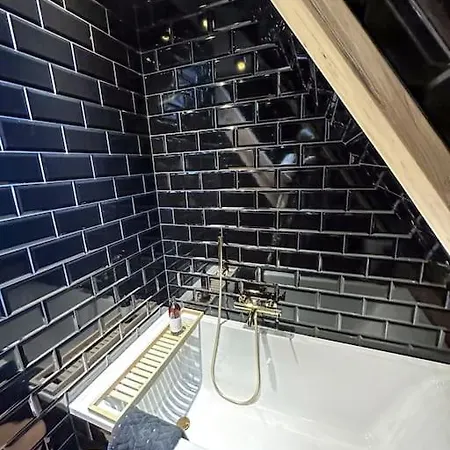 Filharmonia Retreat Old Town *