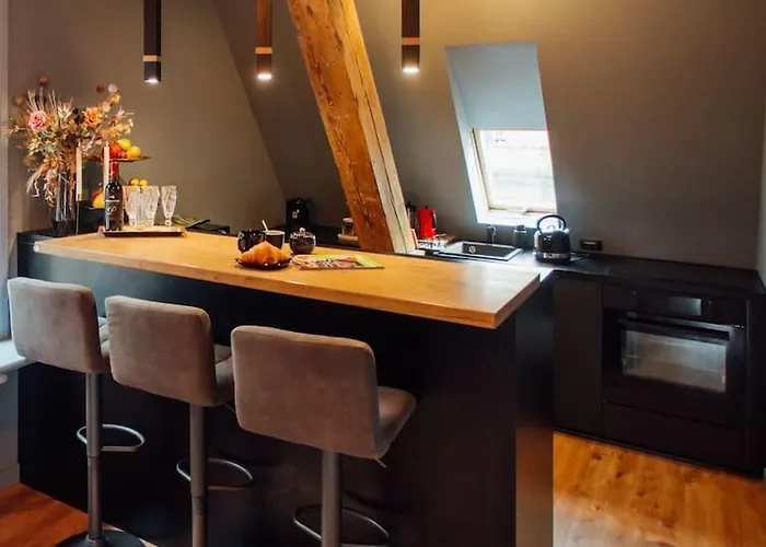 Filharmonia Retreat Old Town Apartamento *